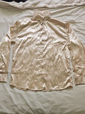 Men's Satin Floral Dress Shirt in Light Champagne